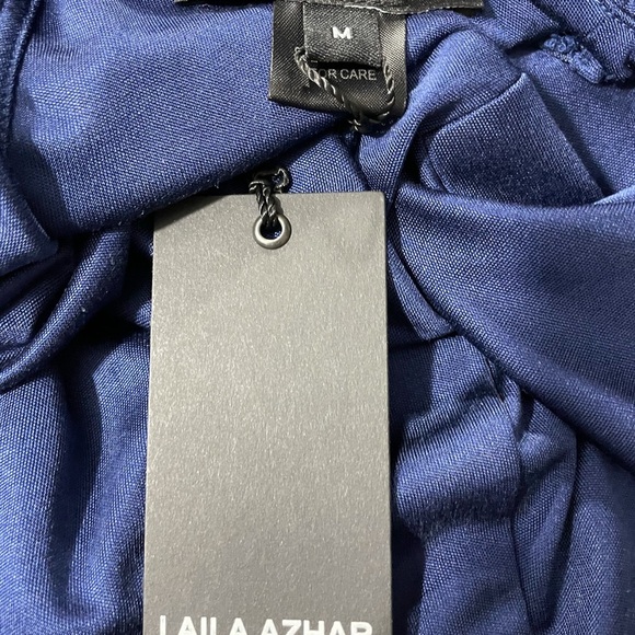 Laila Azhar dark blue 100% silk dress Size Medium New With Tag. - Picture 10 of 11